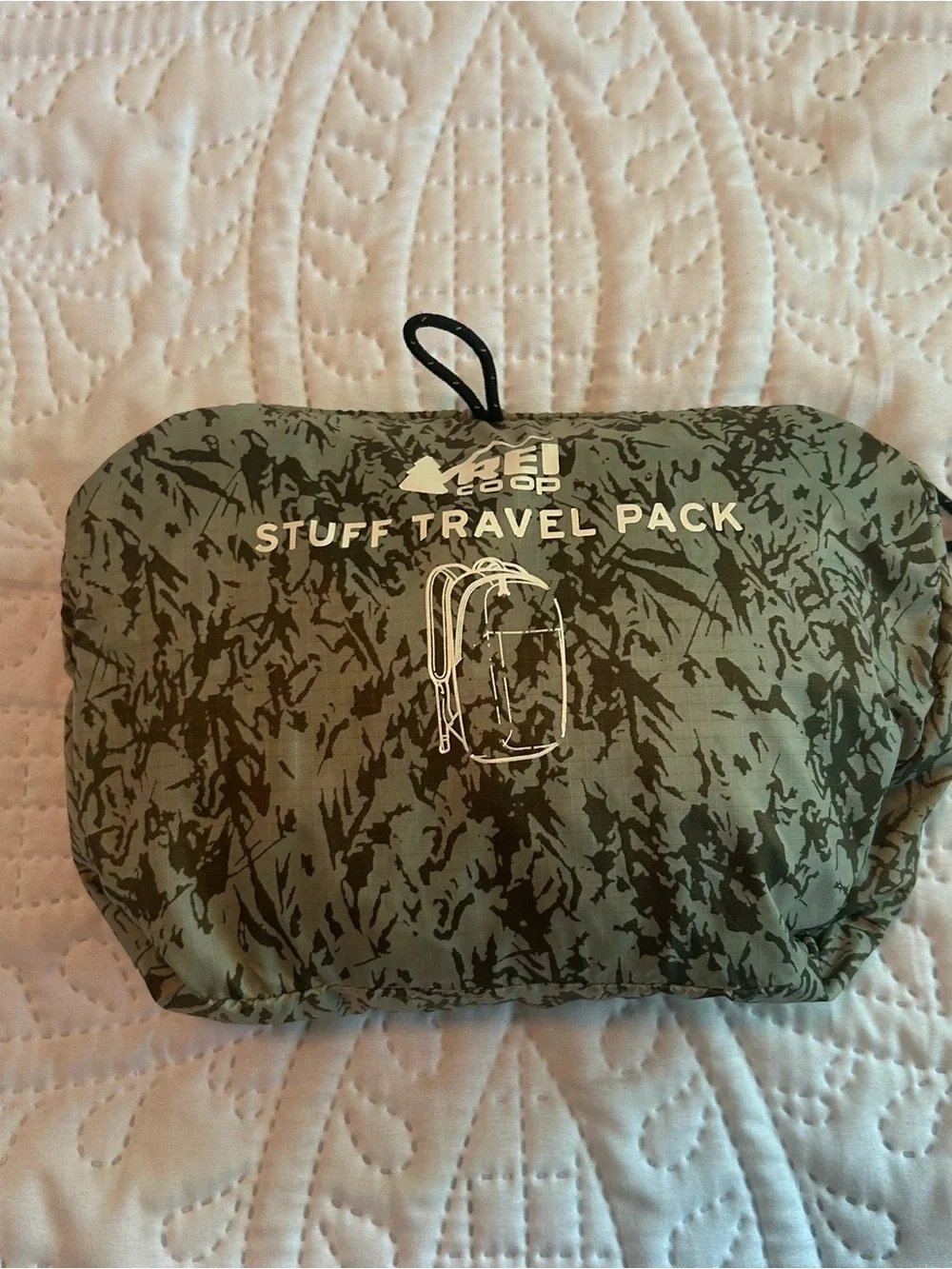 REI Green Camouflage Lightweight Stuff Travel Bag